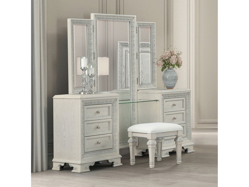 Stella Mia Creamy White Vanity