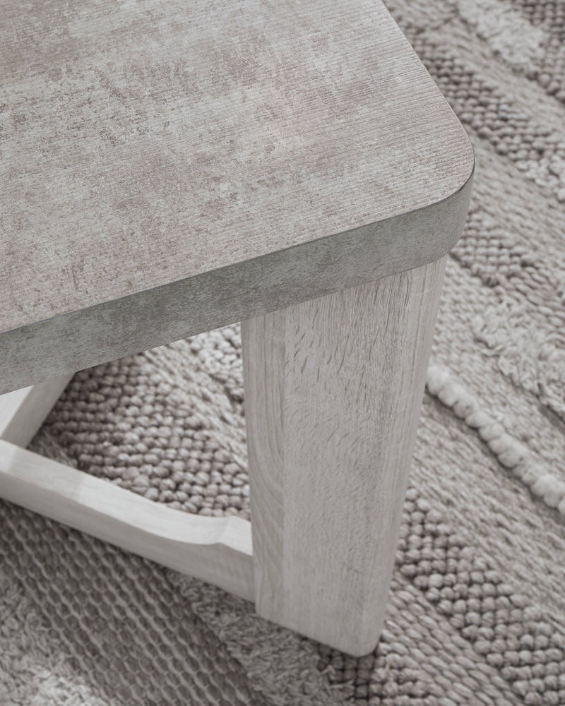 Garnilly Occasional Table Set