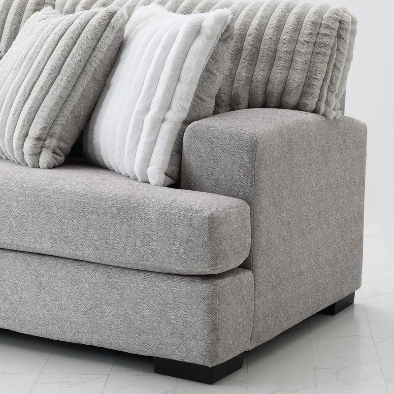 Doyline Light Gray Sectional Living Room Collection