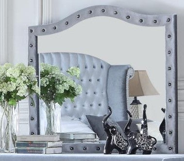 Celania Gray Bedroom Collection