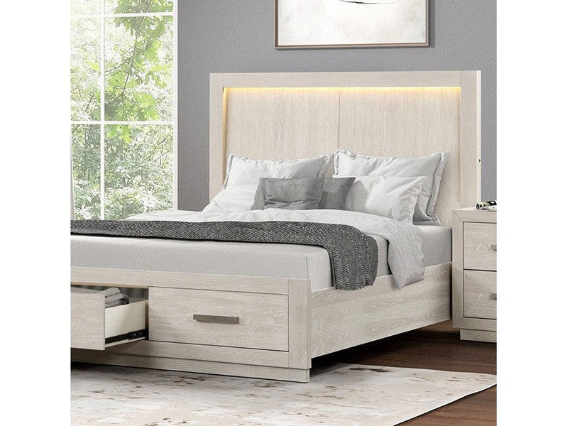 Wellingborough Light Gray Eastern King Bed
