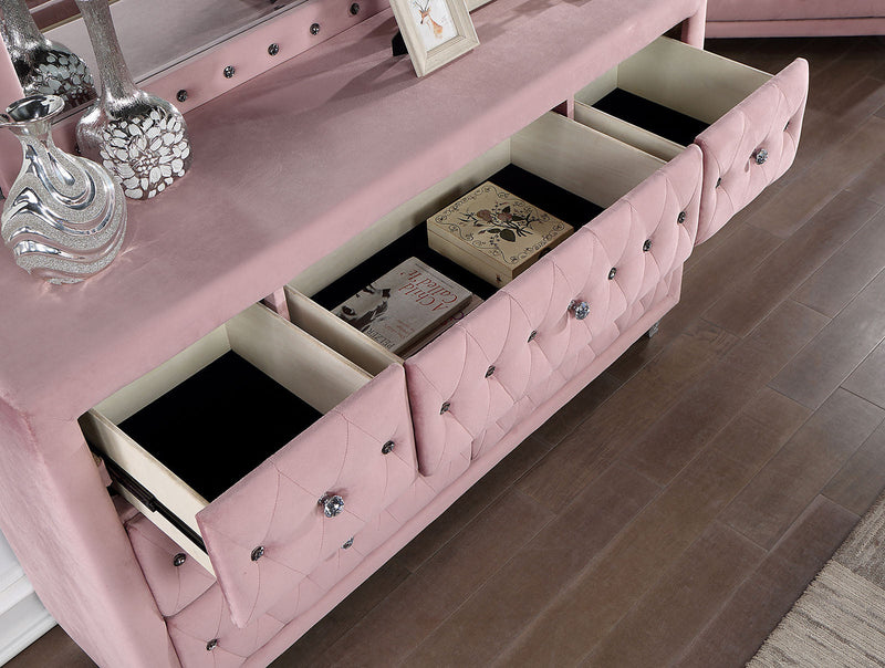 Zohar Pink 4 Pc. Queen Bedroom Set