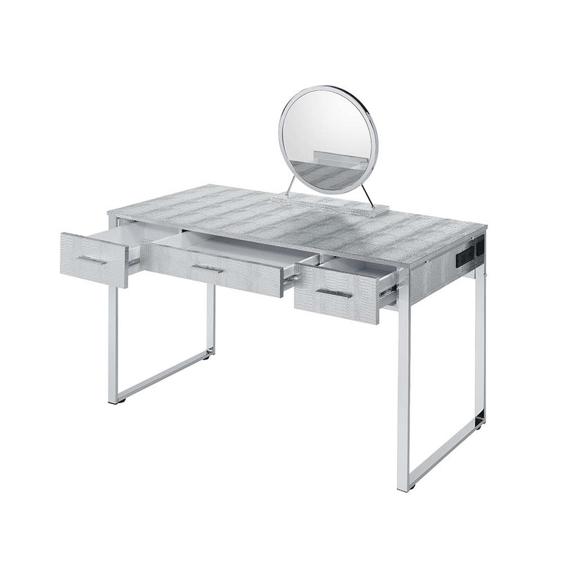 Myles Vanity