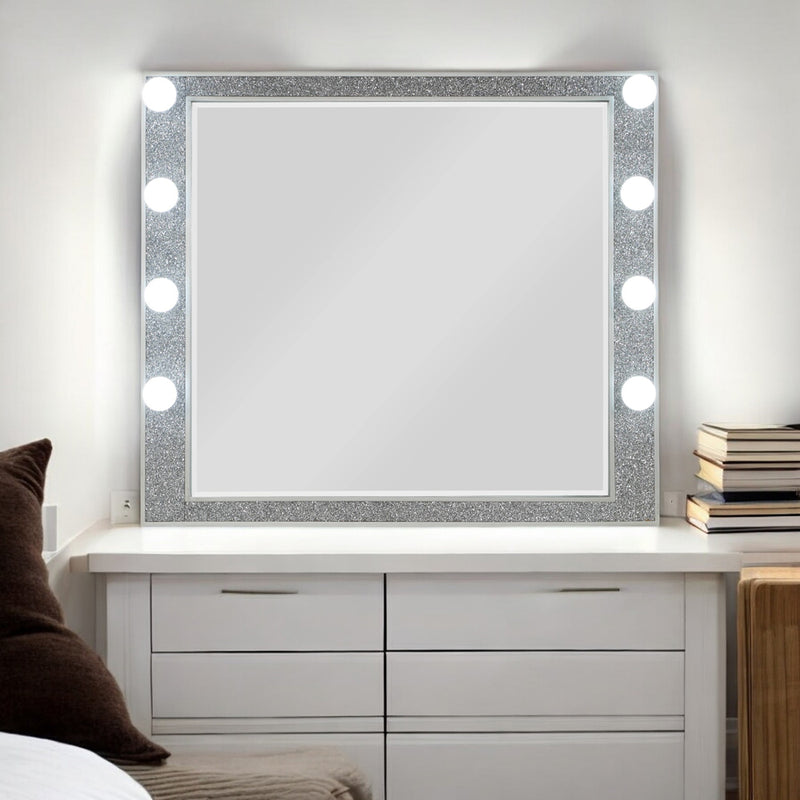 Sliverfluff Dresser & Mirror