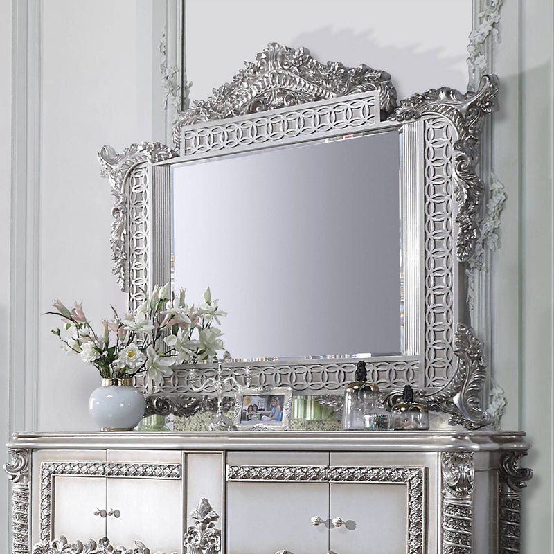 Valkyrie Dresser & Mirror