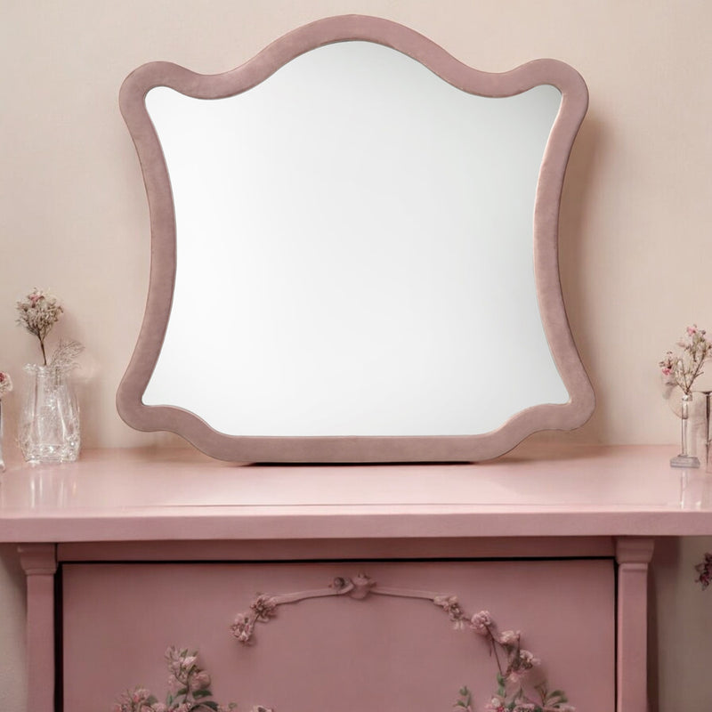 Salonia Dresser & Mirror
