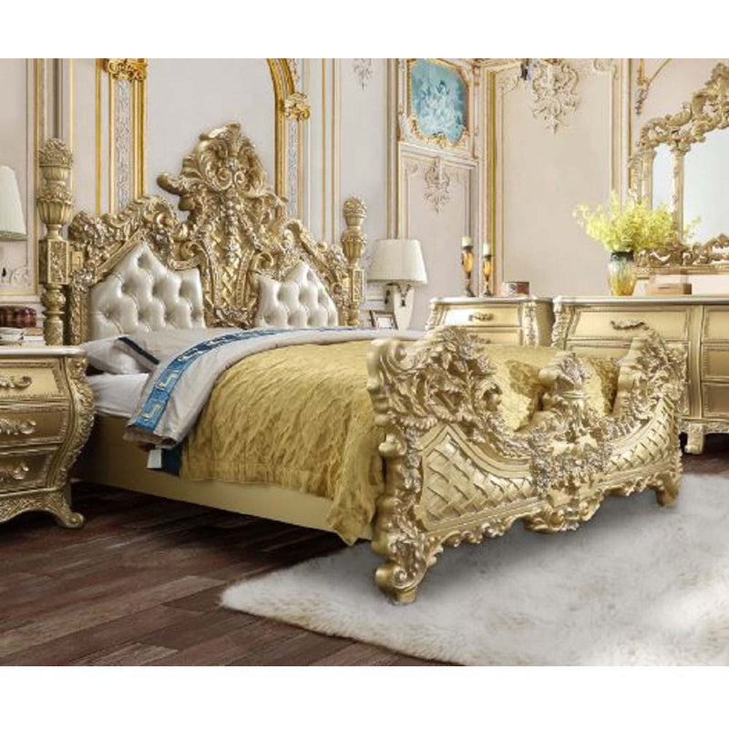 Cabriole Bed