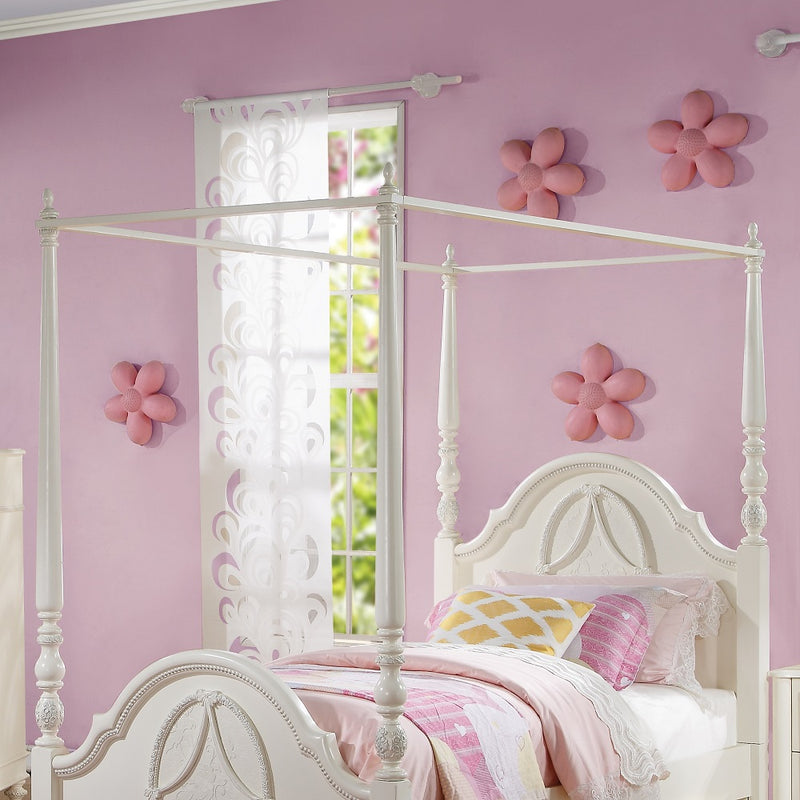 Dorothy Furniture