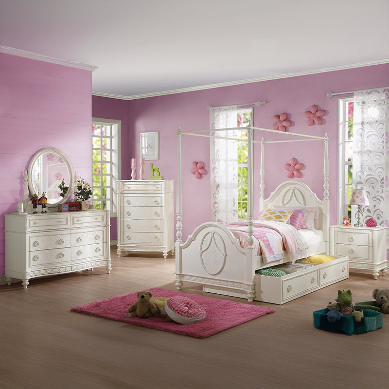 Dorothy Furniture
