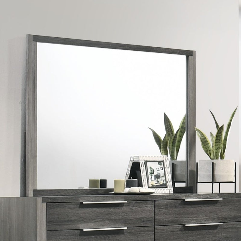 Jehoram Dresser & Mirror