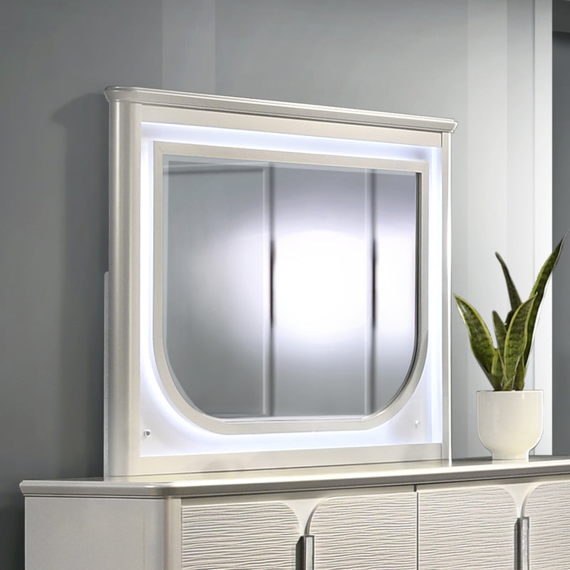 Laveda Dresser & Mirror