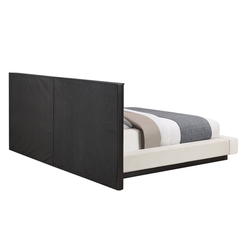 Clayten Bed