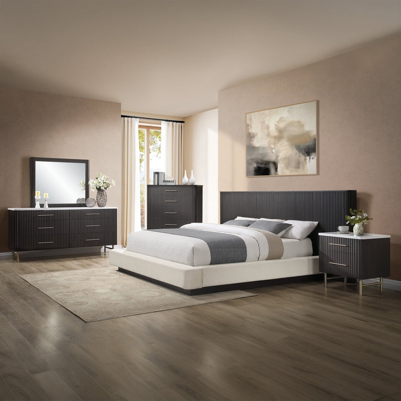 Clayten Bed