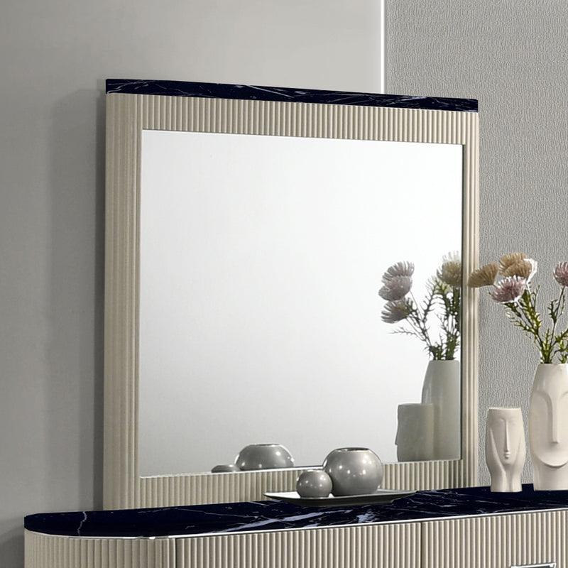 Travonte Dresser & Mirror