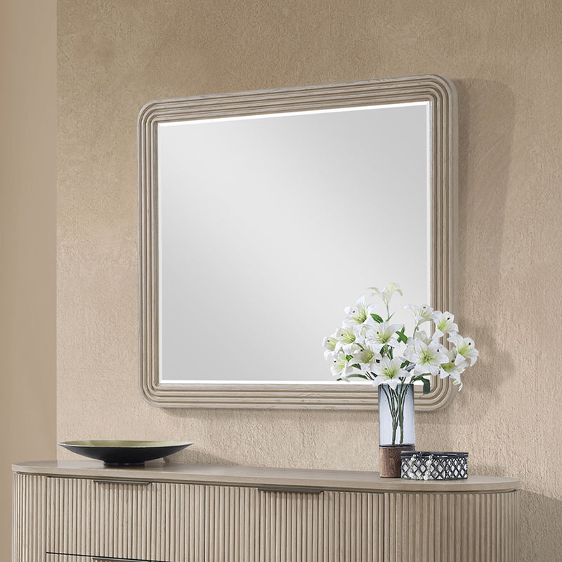 Leanna Dresser & Mirror