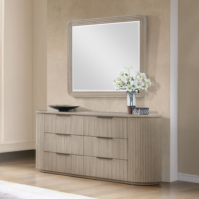 Leanna Dresser & Mirror