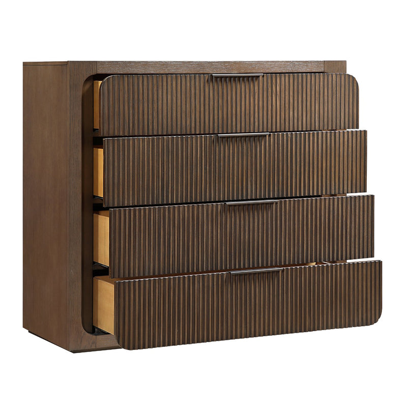 Leanna Chest
