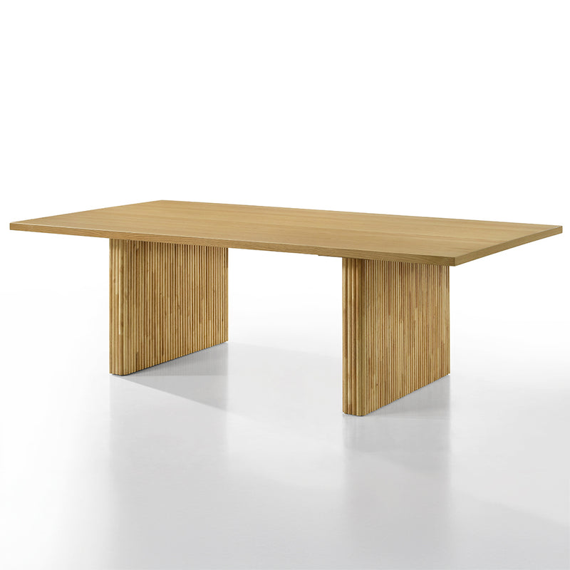 Einar Casual Dining