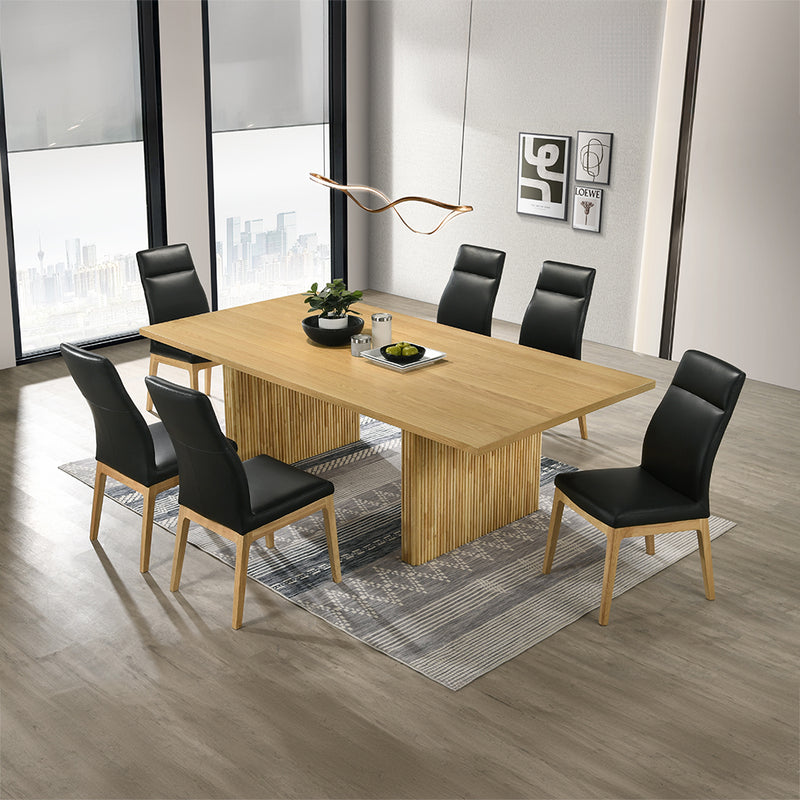 Einar Casual Dining