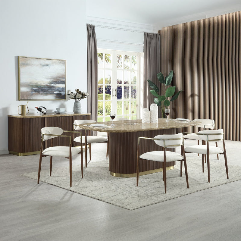 Clayten Casual Dining