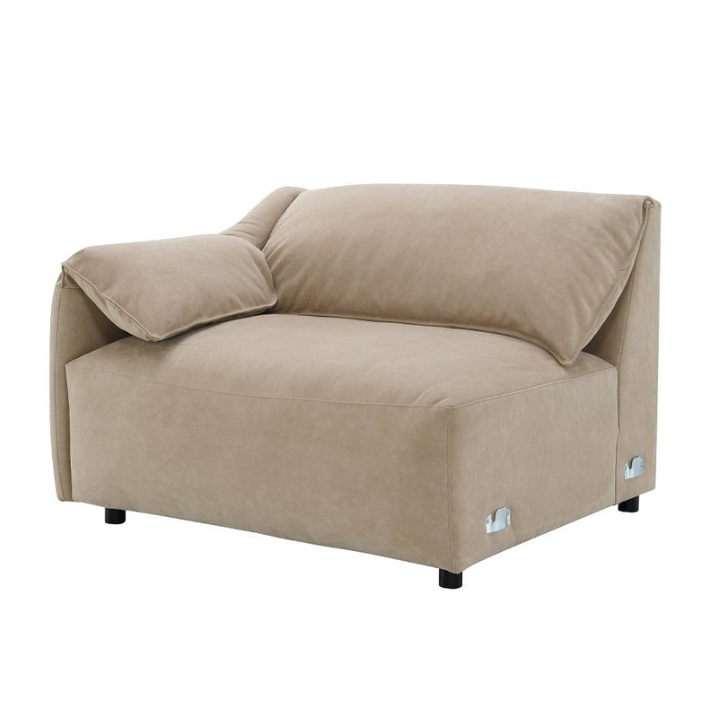 Veata Sectional