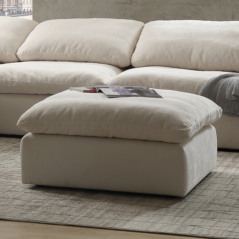 Naveen Sectional
