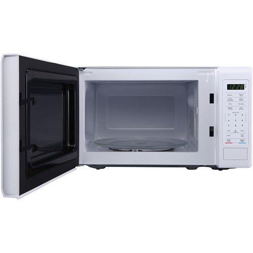 Magic Chef: 0.7 Cu Ft Countertop 700 Watt Digital Touch - White