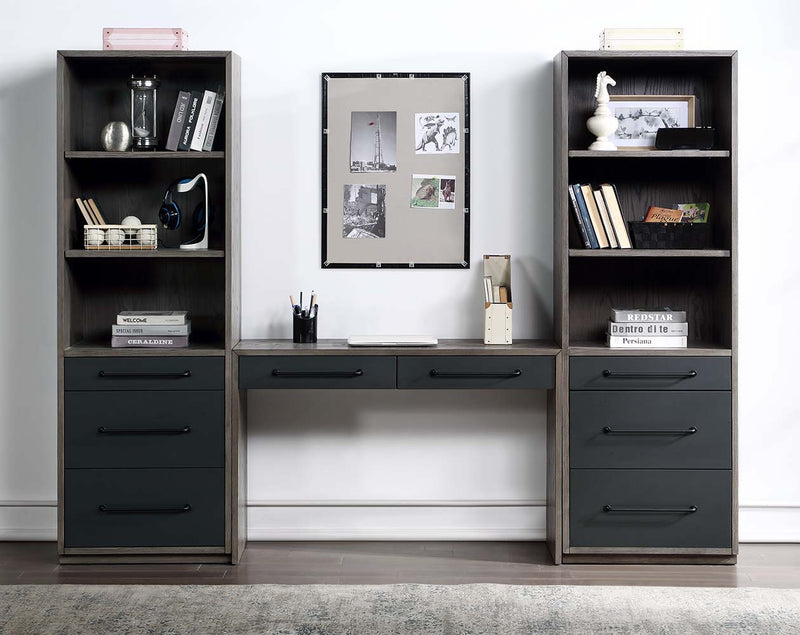 Estevon Desk