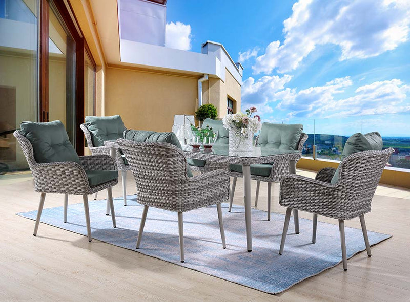 Jenneva Patio Dining